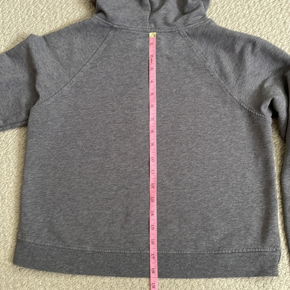 Aritzia Sunday best “Sunday rendez-vous” cropped hoodie - Picture 10 of 13
